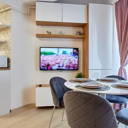 The Sea Breeze Studio Mamaia